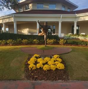 Meet your Posher, Bobby